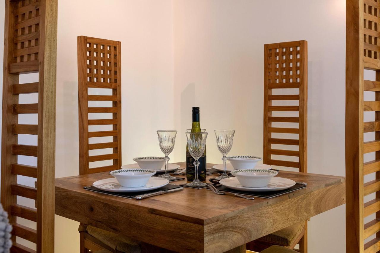 Finest Retreats - The Cottage - Luxury 1 Bed Cottage Rhydymwyn Екстер'єр фото